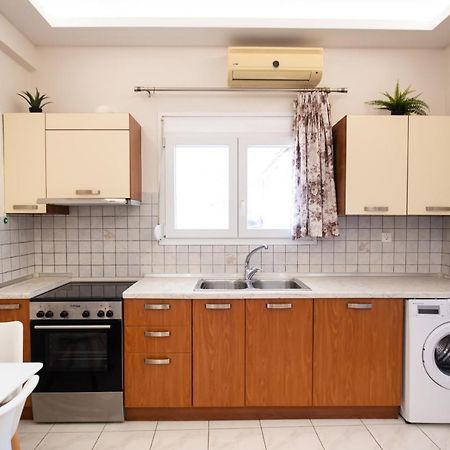 Voulgaris City Apartments By Imagine Lefkada Bagian luar foto