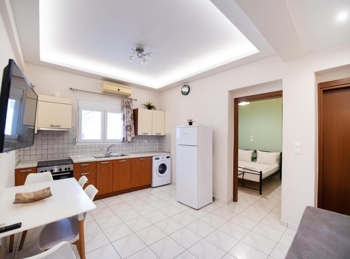 Voulgaris City Apartments By Imagine Lefkada Bagian luar foto